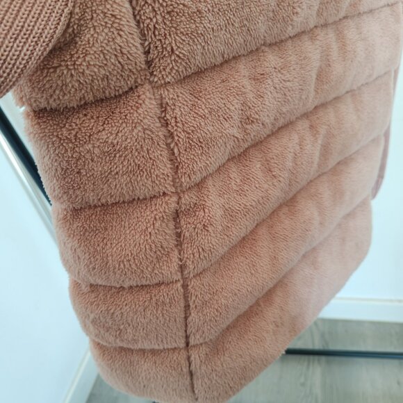 moncler A very beautiful and warm coat down-paneled faux fur and wool cardigan - Picture 7 of 12